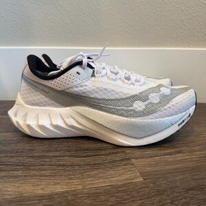 Saucony Endorphin Pro 4